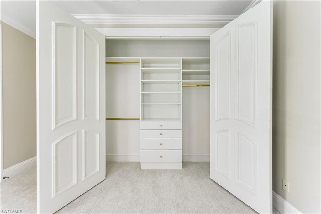 MOORINGS - Residential