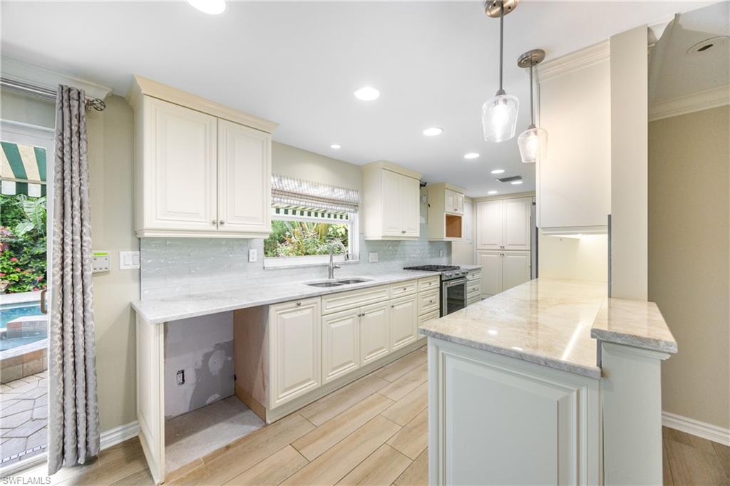 OLDE NAPLES - Residential