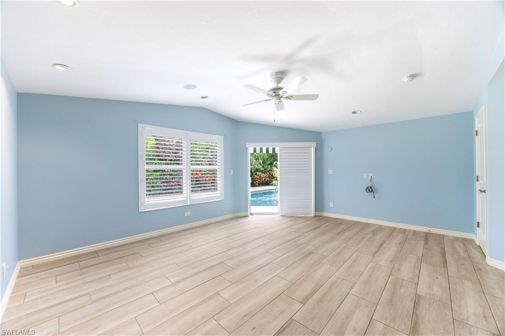 OLDE NAPLES - Residential