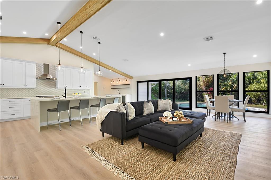 TALL PINES - Residential