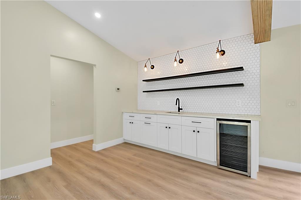 TALL PINES - Residential