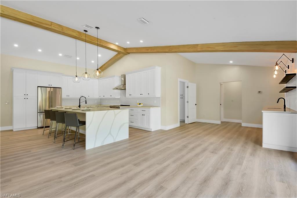 TALL PINES - Residential