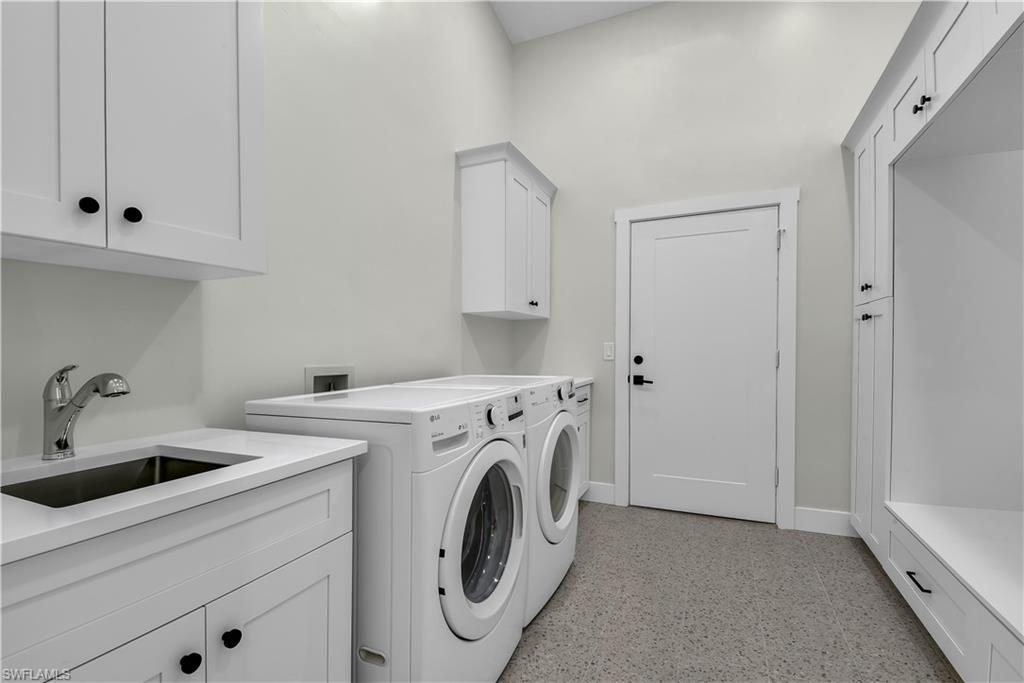 TALL PINES - Residential