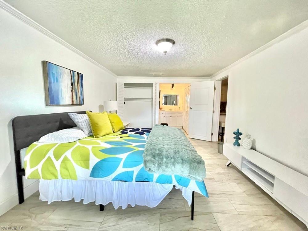 TREETOPS OF NAPLES - Residential Lease