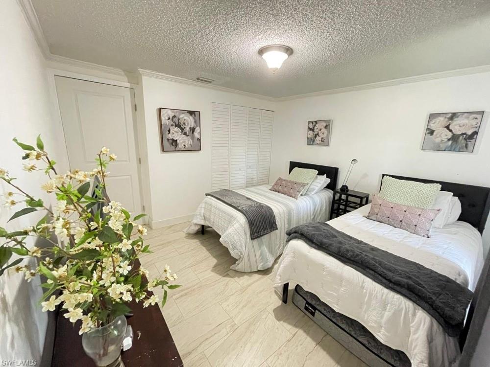 TREETOPS OF NAPLES - Residential Lease