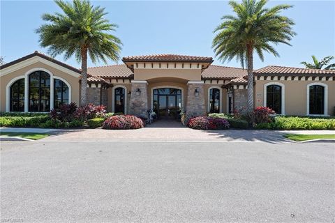 A home in NAPLES