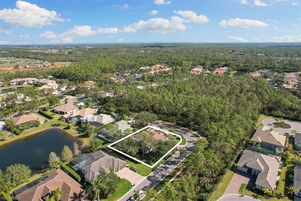 WILSHIRE LAKES - Residential