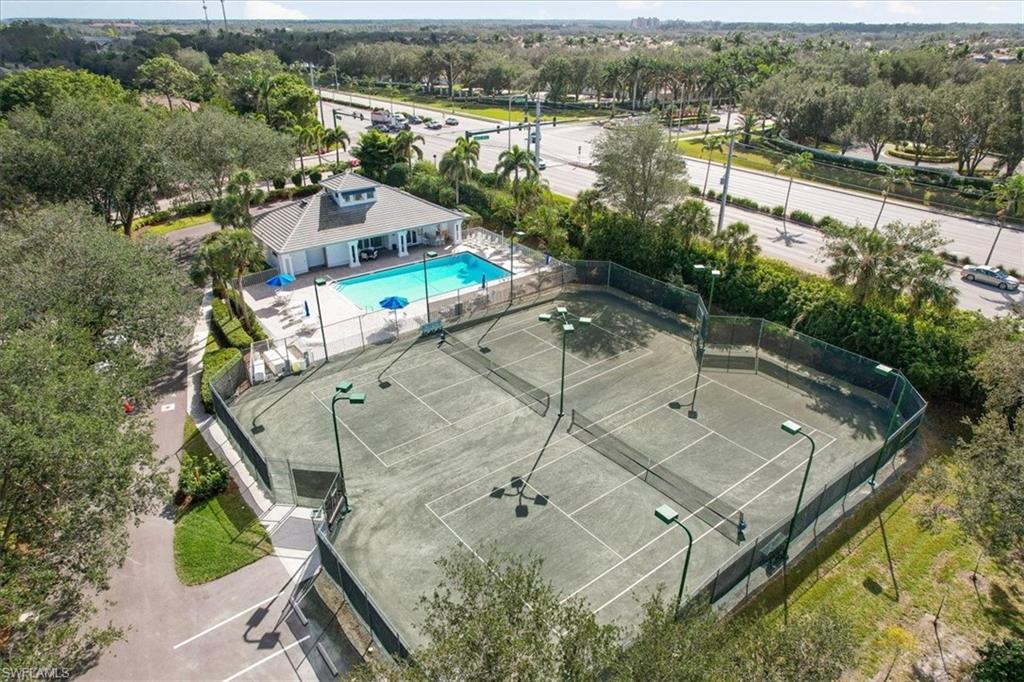 WILSHIRE LAKES - Residential