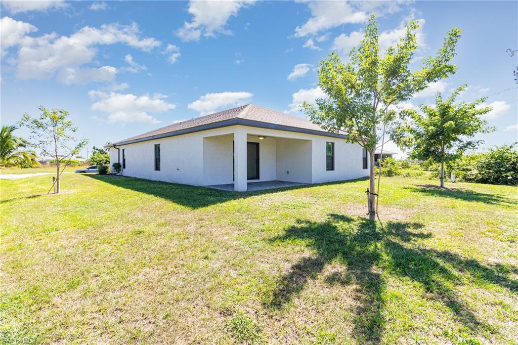 CAPE CORAL - Residential