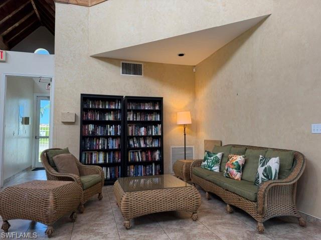 VILLAGES AT EMERALD LAKES - Residential Lease