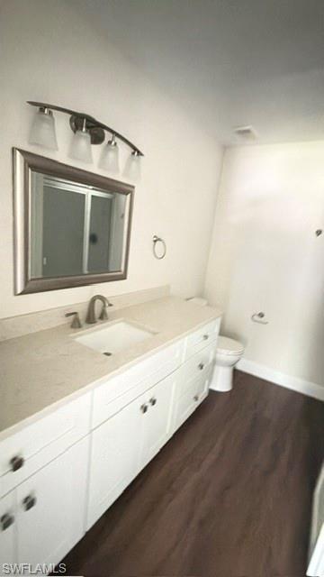 VILLAGES AT EMERALD LAKES - Residential Lease