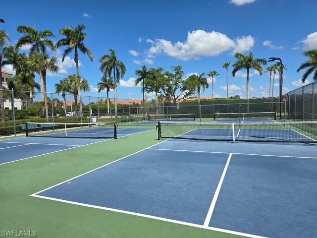 VILLAGES AT EMERALD LAKES - Residential Lease