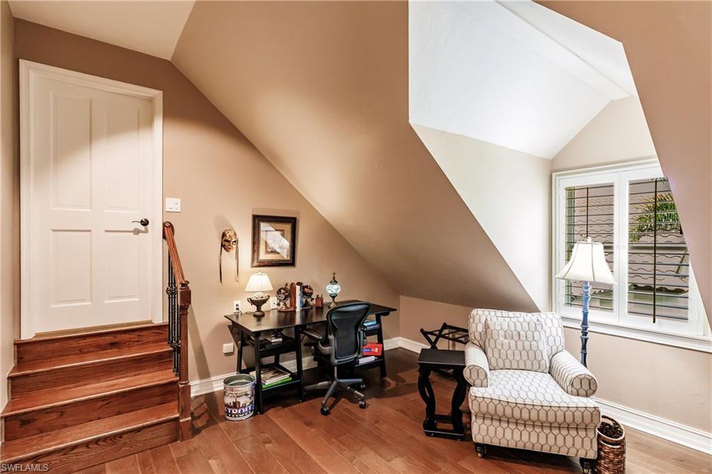 BARRINGTON AT PELICAN BAY - Residential