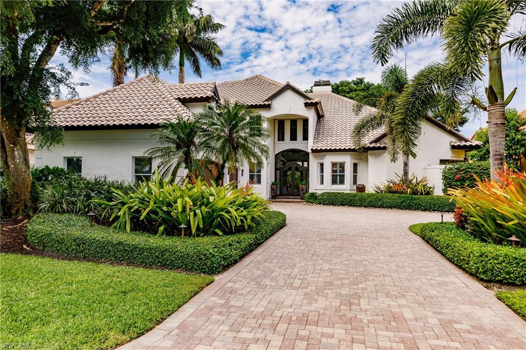 BARRINGTON AT PELICAN BAY - Residential