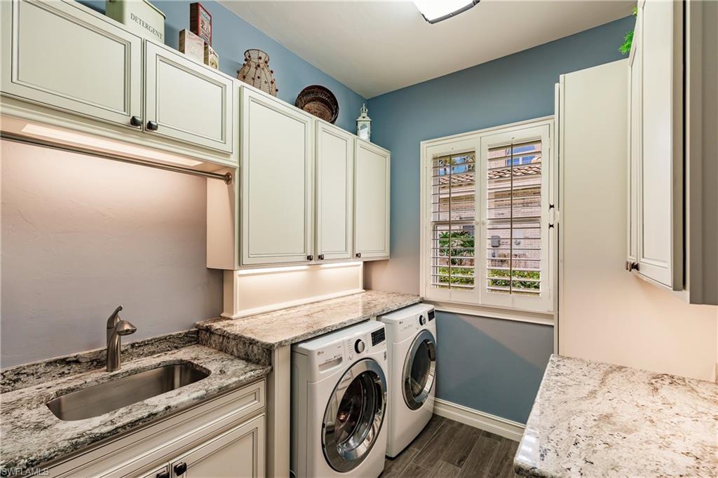 BARRINGTON AT PELICAN BAY - Residential