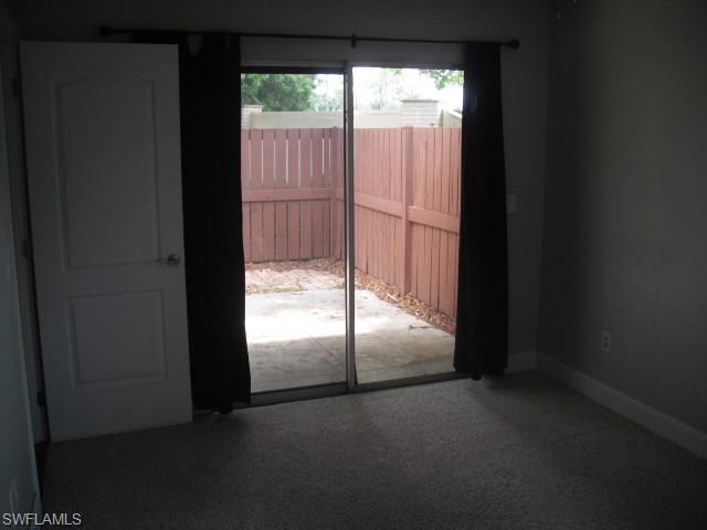 ROYAL WOODS - Residential