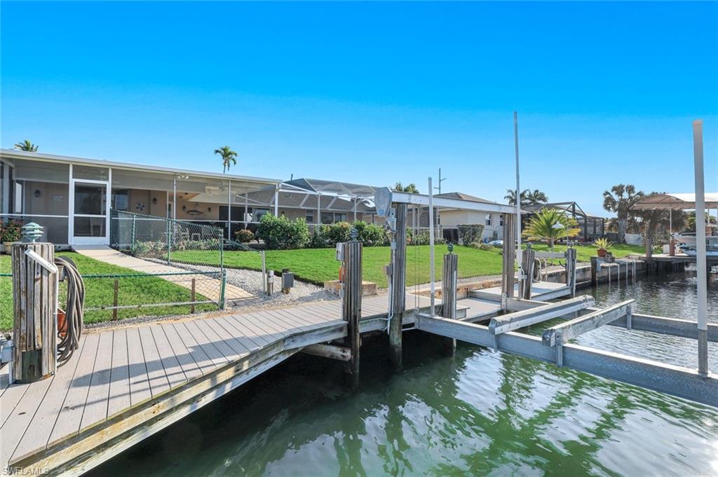 MARCO ISLAND - Residential