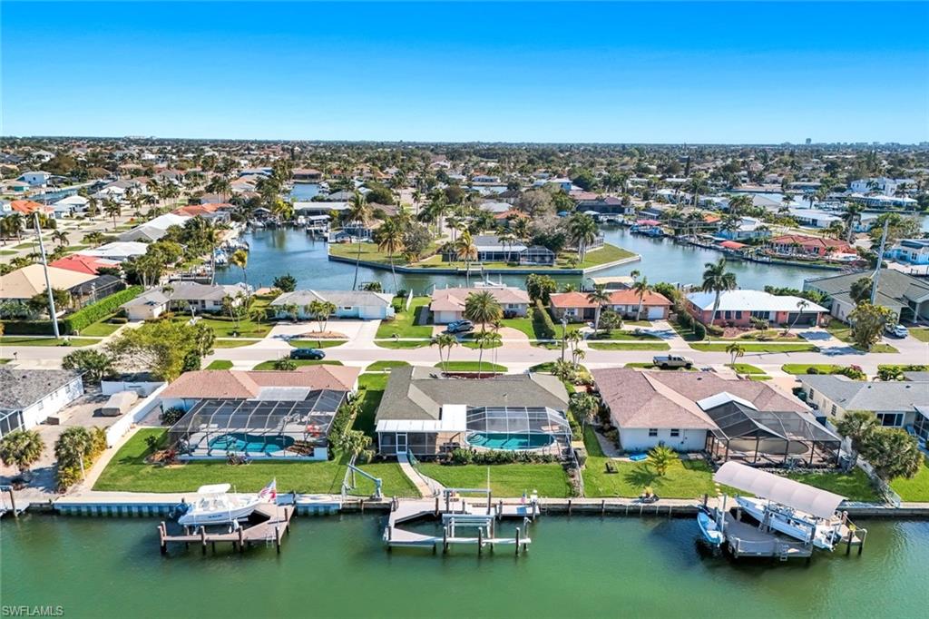 MARCO ISLAND - Residential