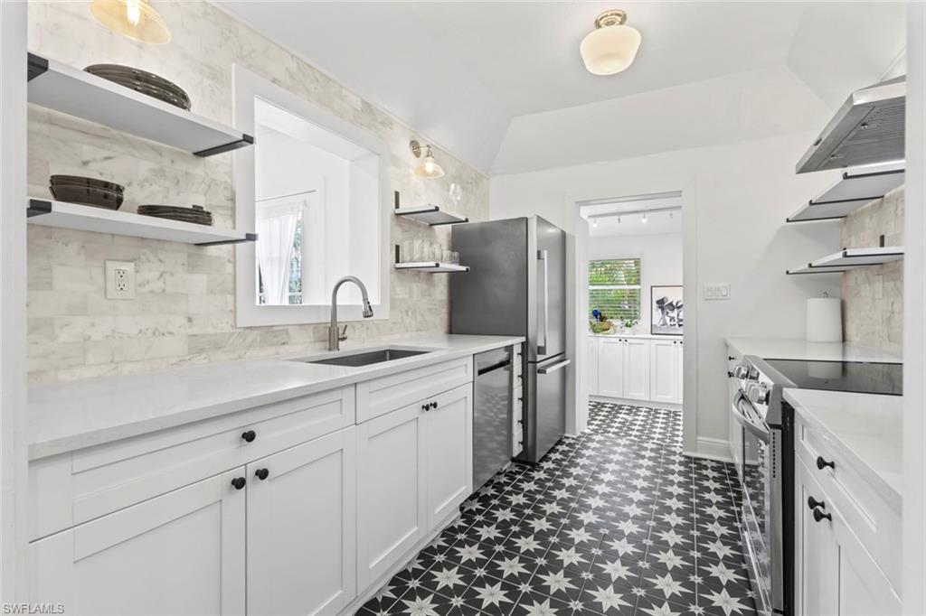 METES AND BOUNDS - Residential