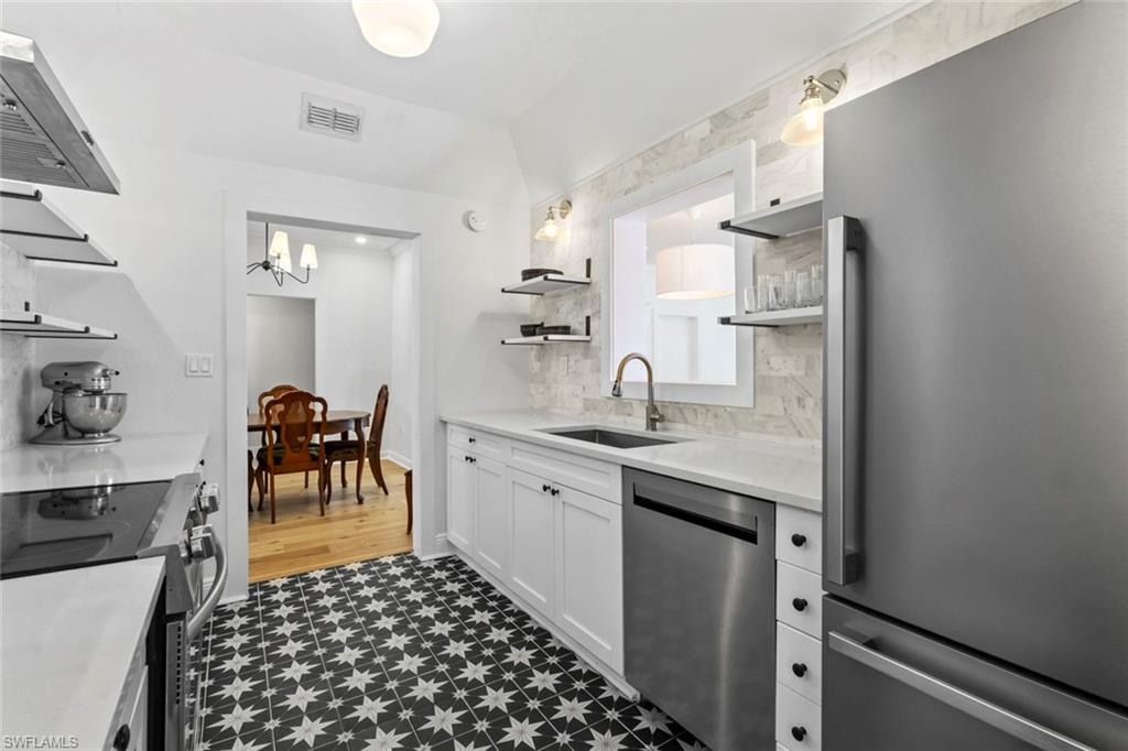 METES AND BOUNDS - Residential