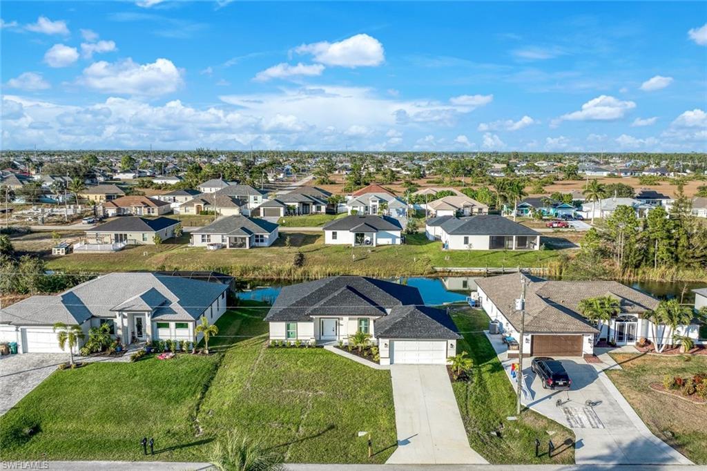 CAPE CORAL - Residential