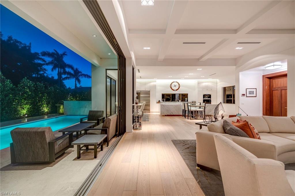 OLDE NAPLES - Residential