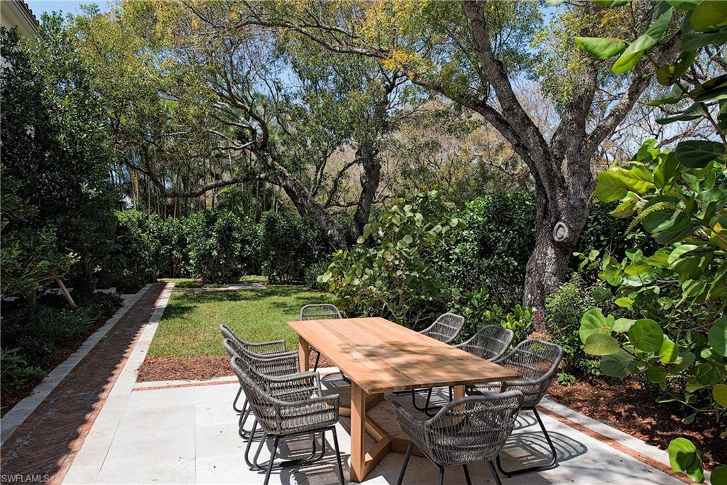 OLDE NAPLES - Residential