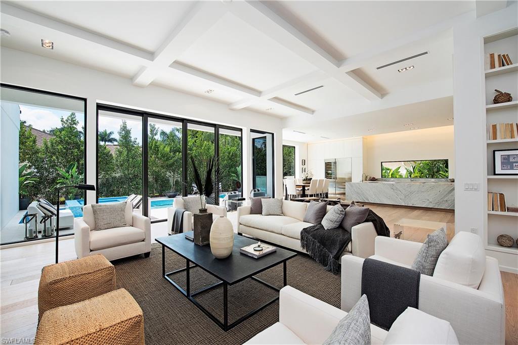 OLDE NAPLES - Residential