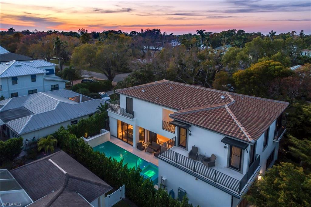 OLDE NAPLES - Residential