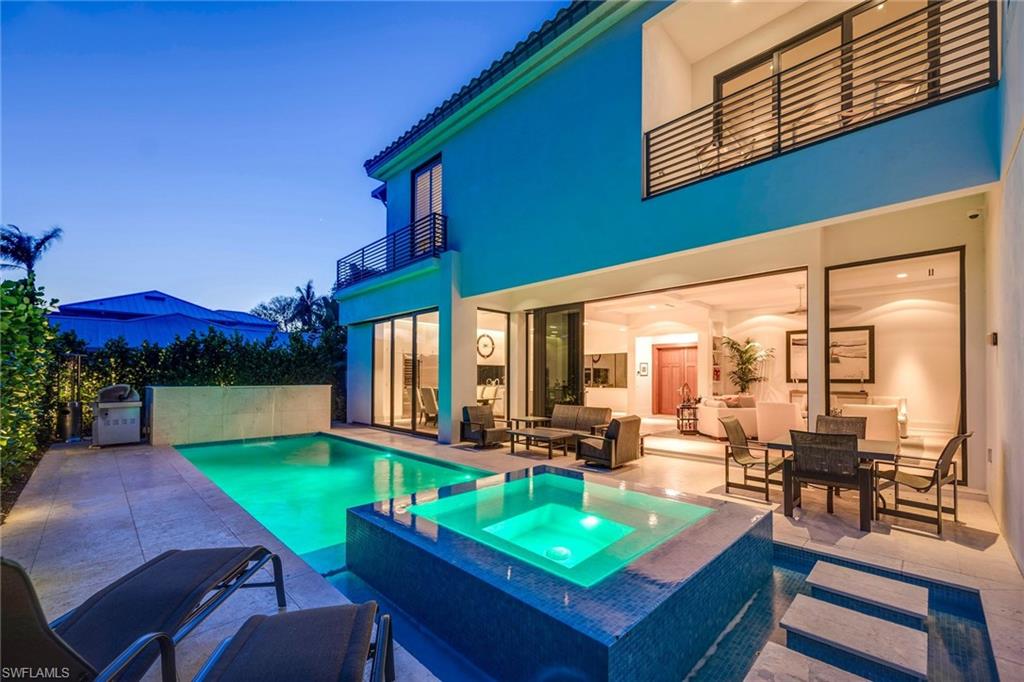 OLDE NAPLES - Residential