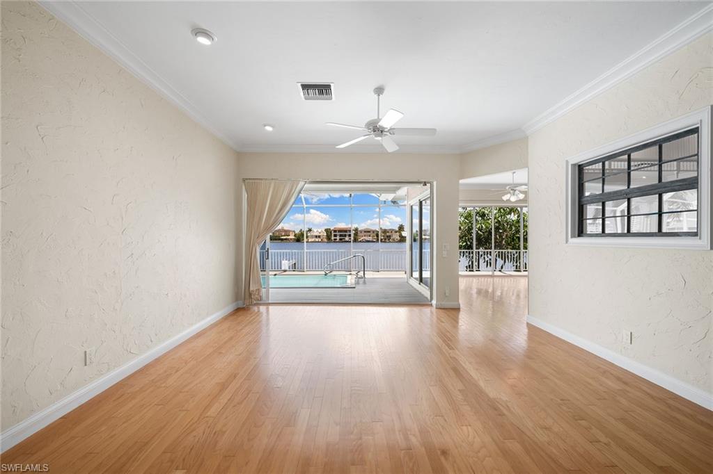 CONNERS - Residential