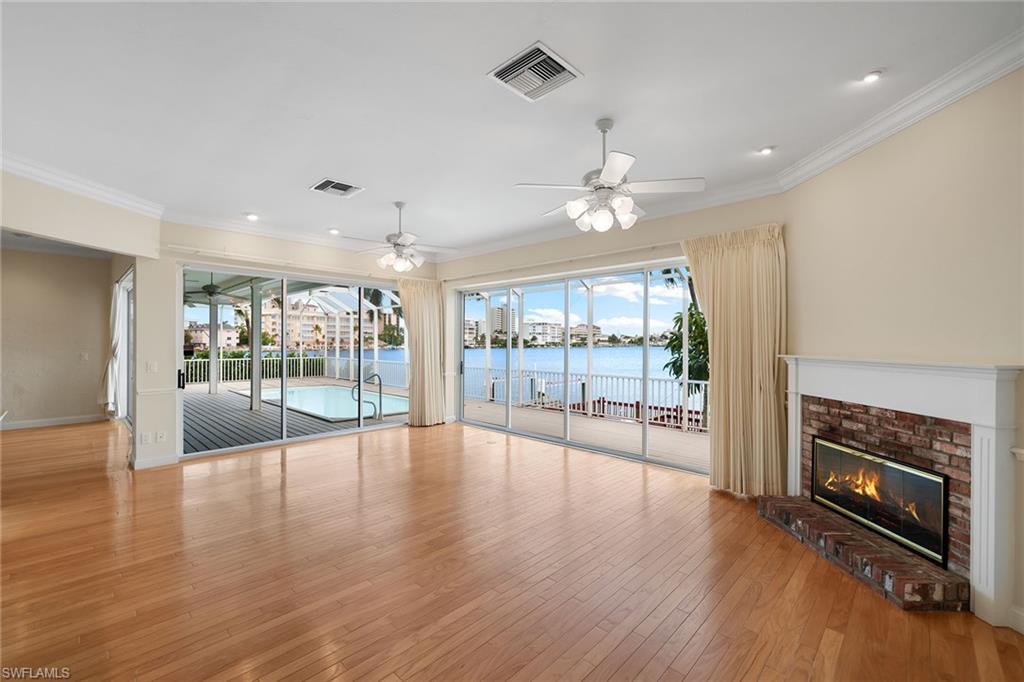 CONNERS - Residential