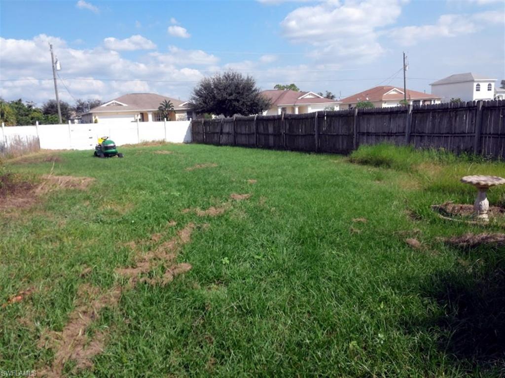 LEHIGH ACRES - Residential