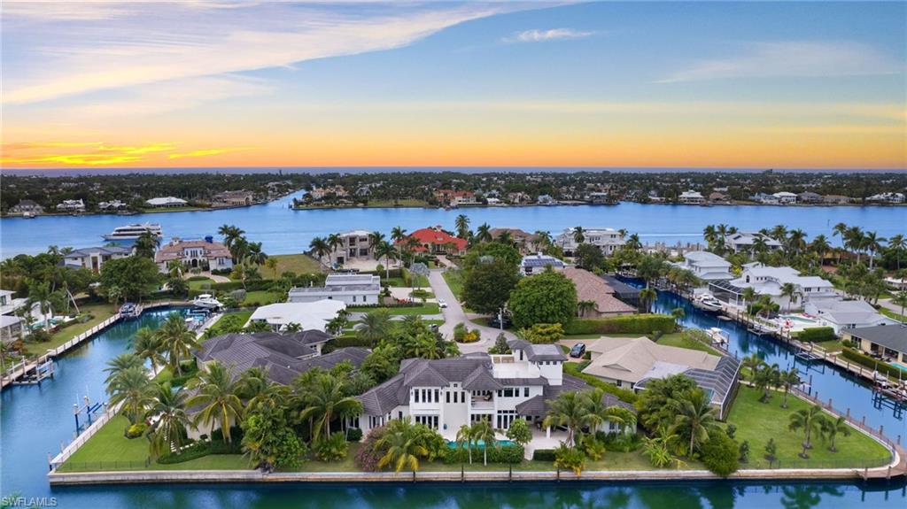 ROYAL HARBOR - Residential