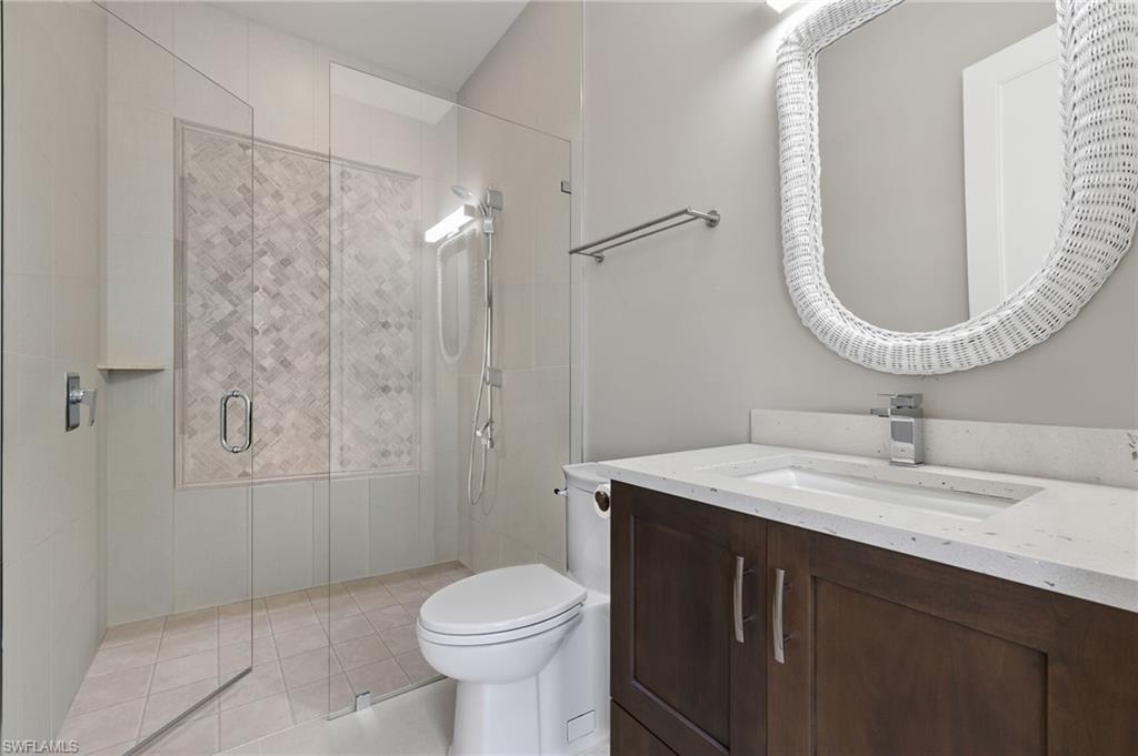 ROYAL HARBOR - Residential