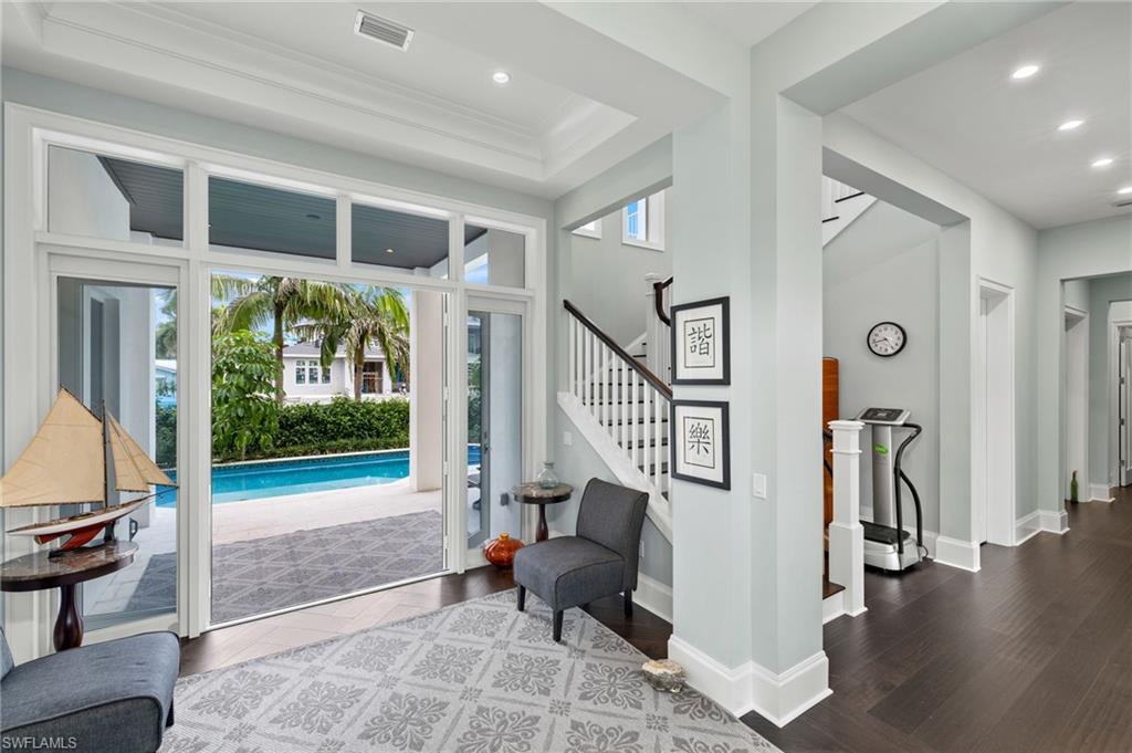 ROYAL HARBOR - Residential