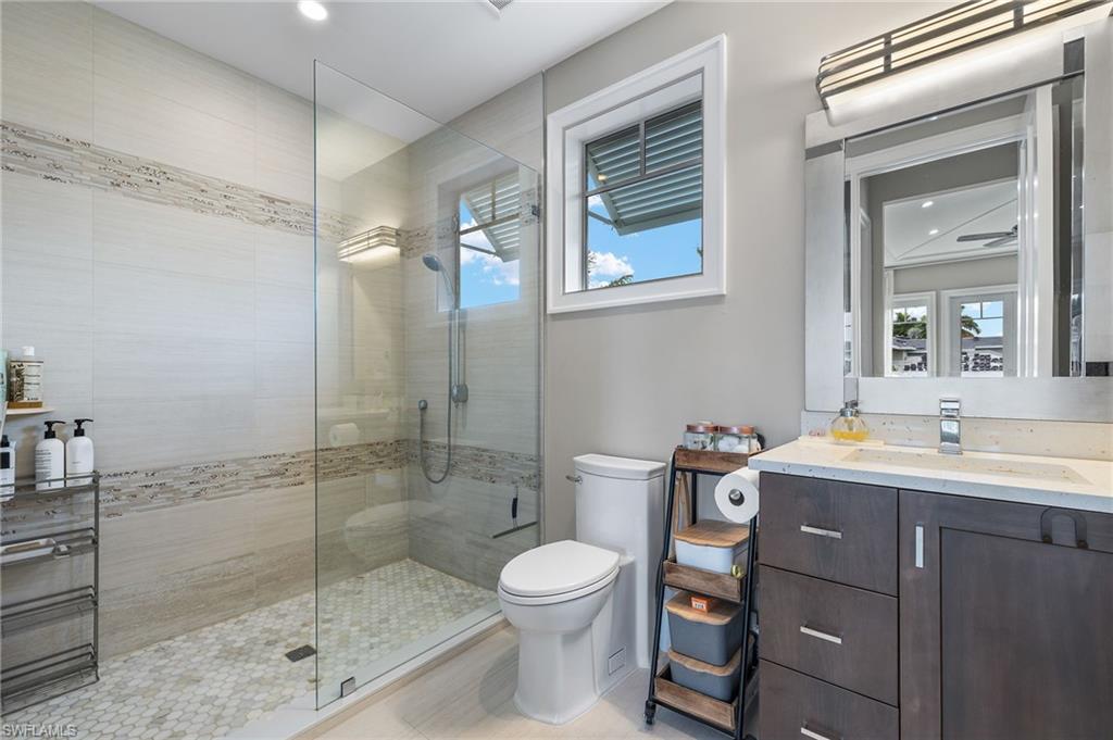 ROYAL HARBOR - Residential