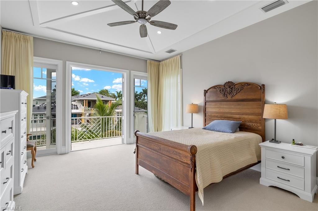 ROYAL HARBOR - Residential