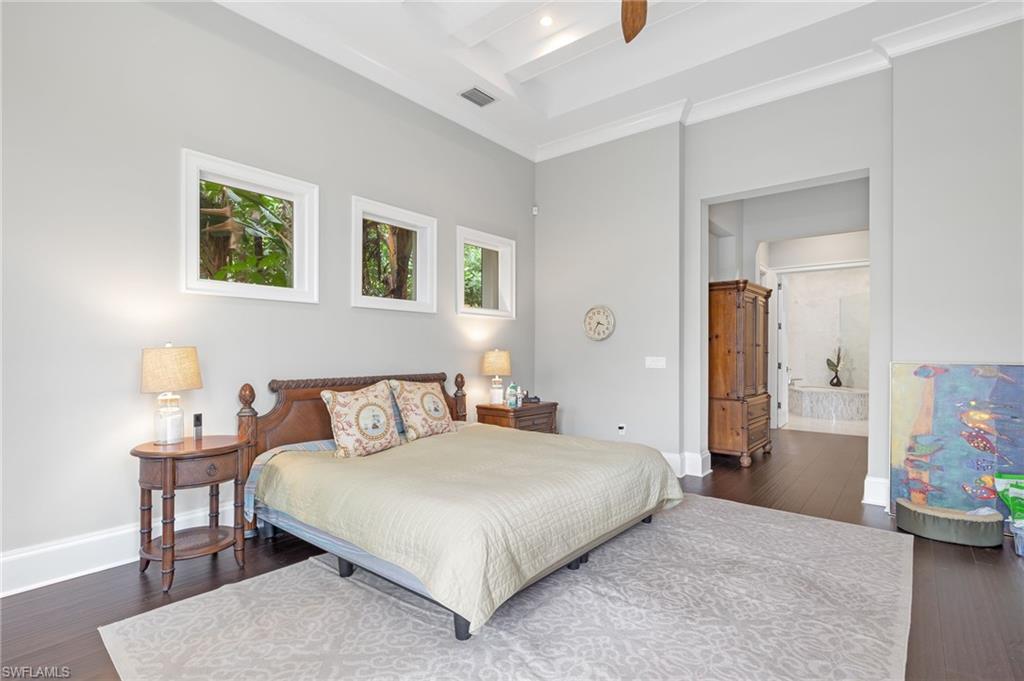 ROYAL HARBOR - Residential