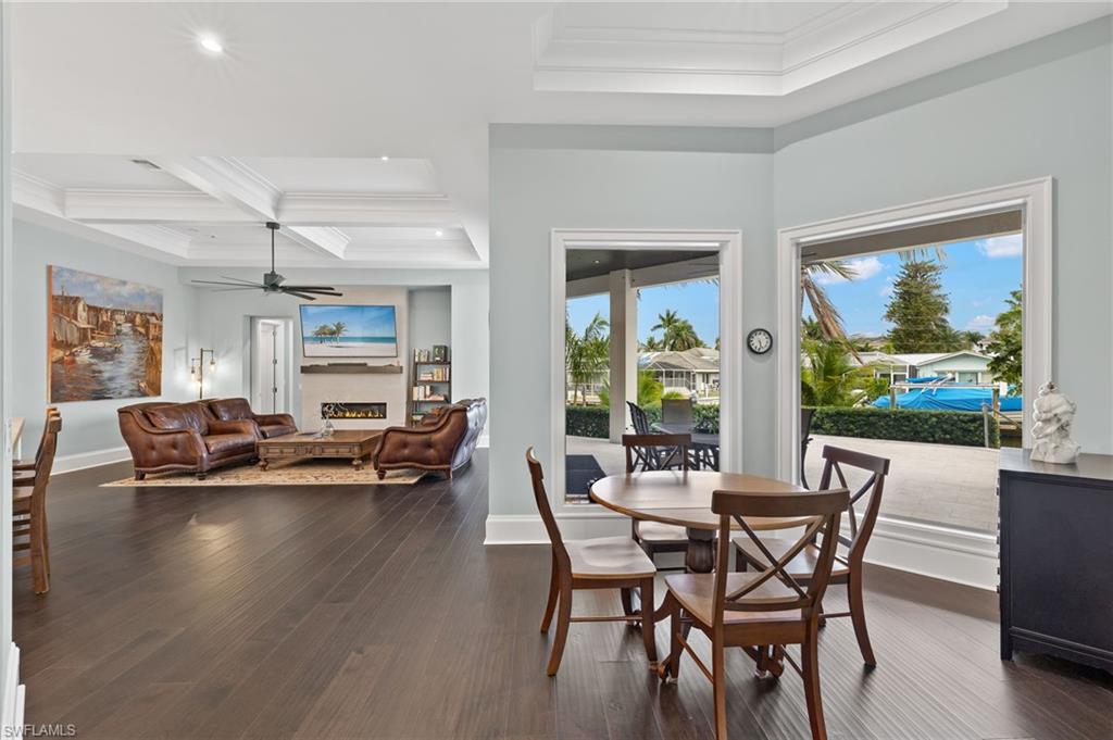 ROYAL HARBOR - Residential