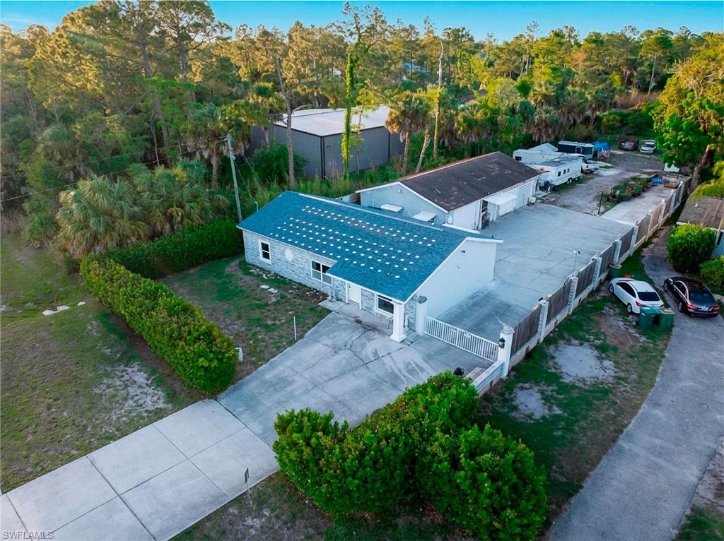 GOLDEN GATE ESTATES - Residential