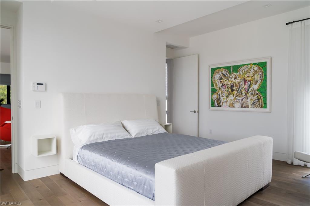 OLDE NAPLES - Residential