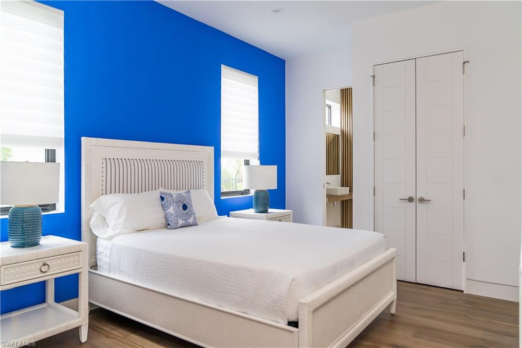 OLDE NAPLES - Residential