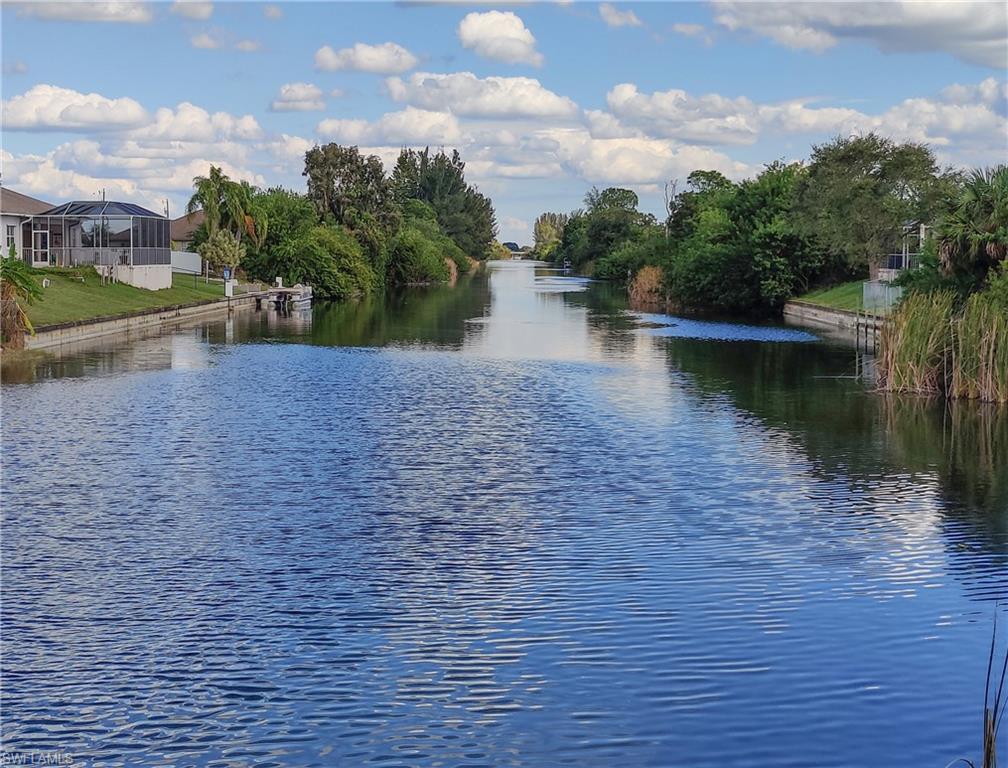 CAPE CORAL - Land