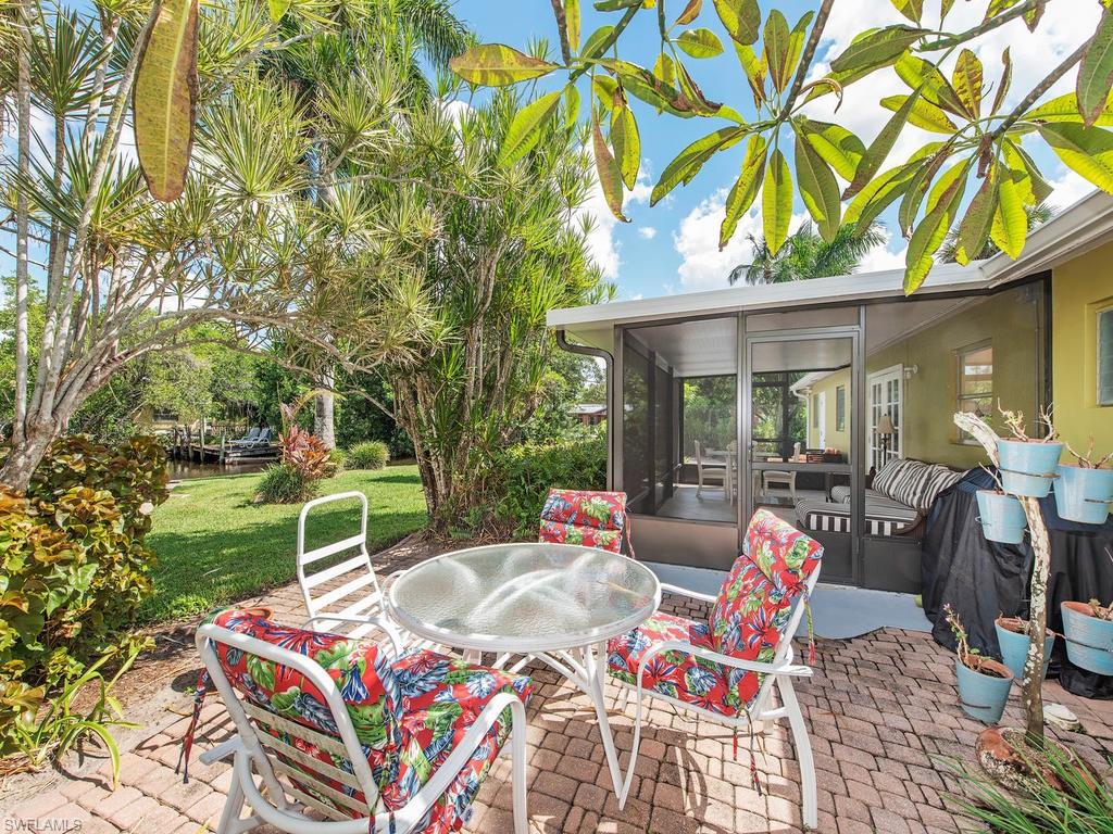 RAINBOW COVE - Residential