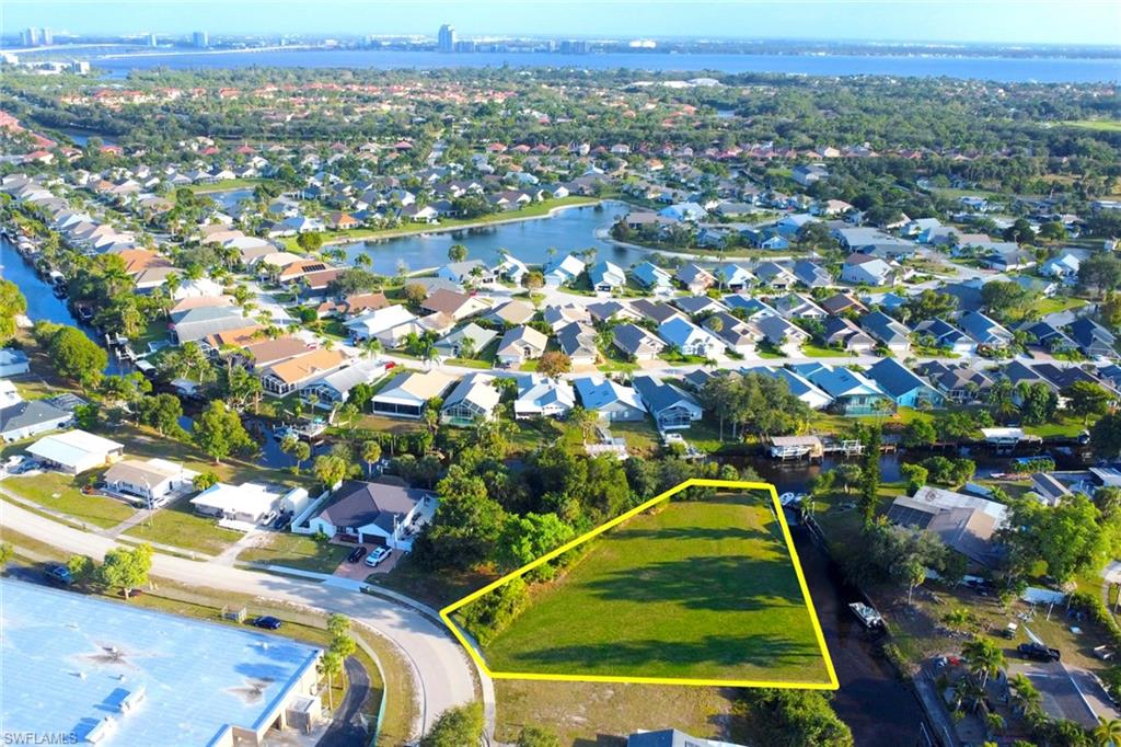 NORTH FORT MYERS - Land