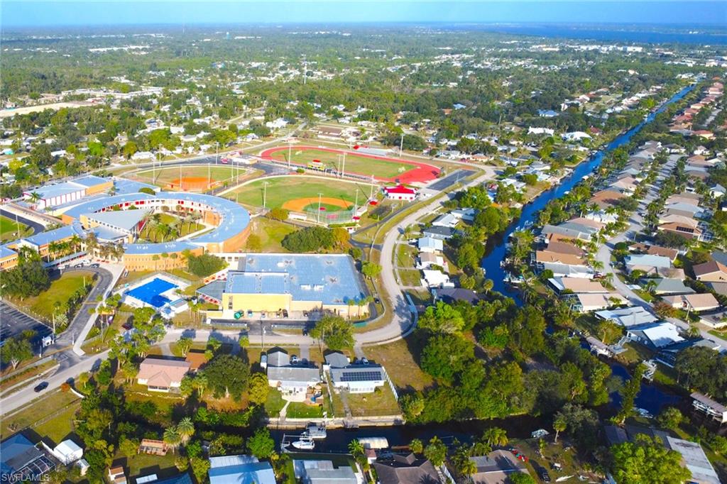 NORTH FORT MYERS - Land