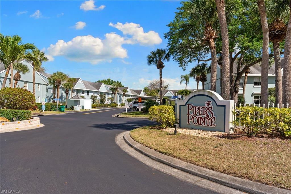 PIPERS POINTE - Residential