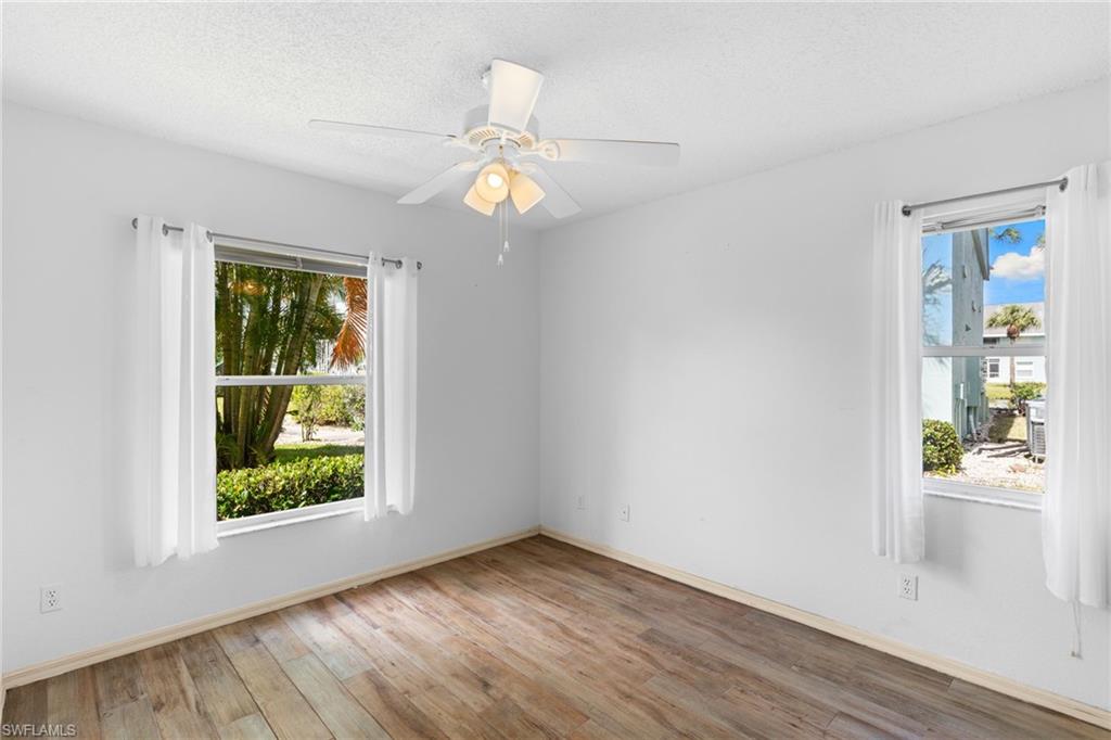 PIPERS POINTE - Residential