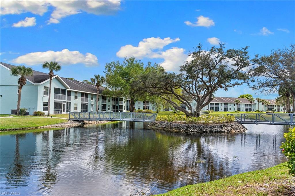 PIPERS POINTE - Residential